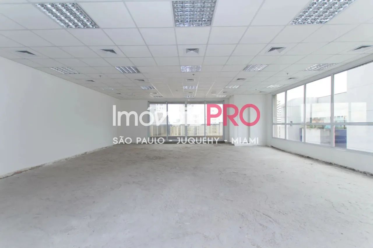 Sala comercial de 335m², localizada em Moema, com 6 vagas. - Foto 5