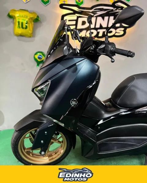 YAMAHA XMAX 2024 - Foto 2