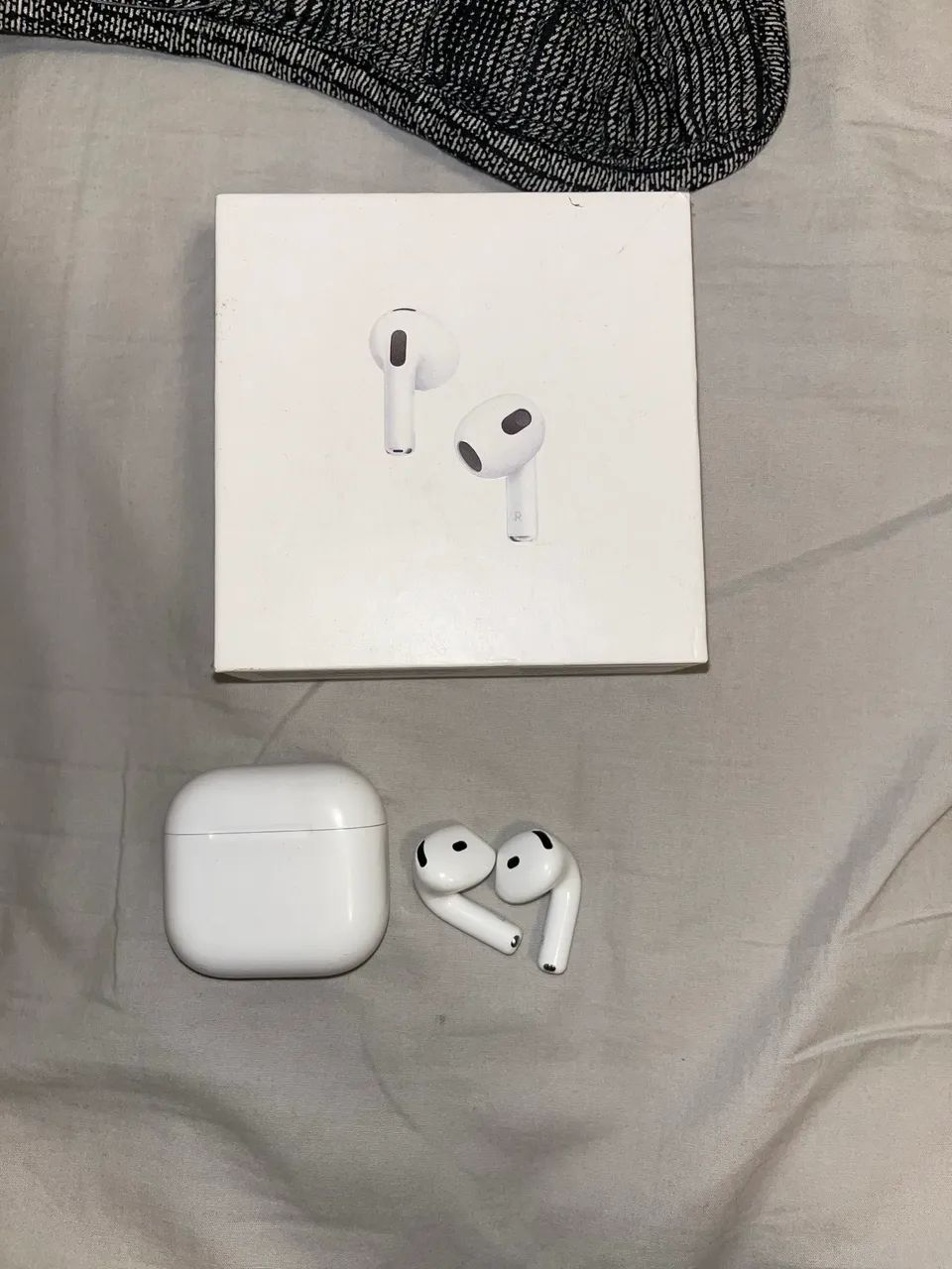 AIRPODS 3 - Foto 3