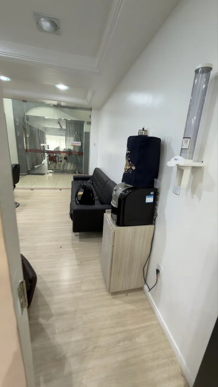 Repasse de sala comercial para barbeiros ou cabeleireiro VALOR negociável  - Foto 4
