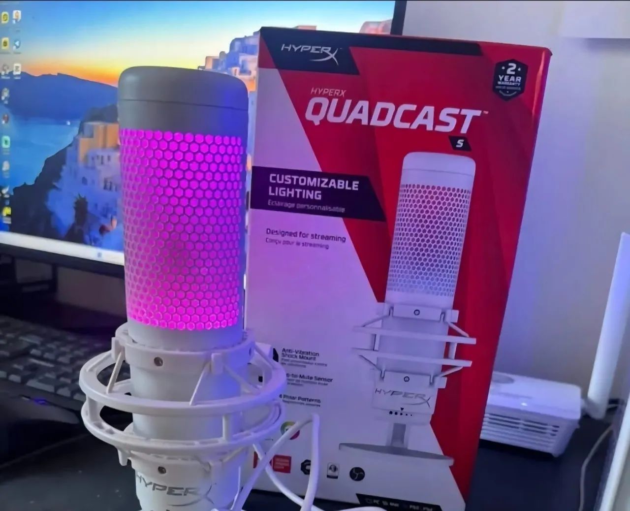 OPORTUNIDADE UNICA: MICROFONE HYPERX QUADCAST S BRANCO!!423877702908661763