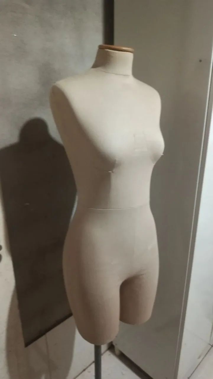 Manequim de modelagem e alfaiataria 