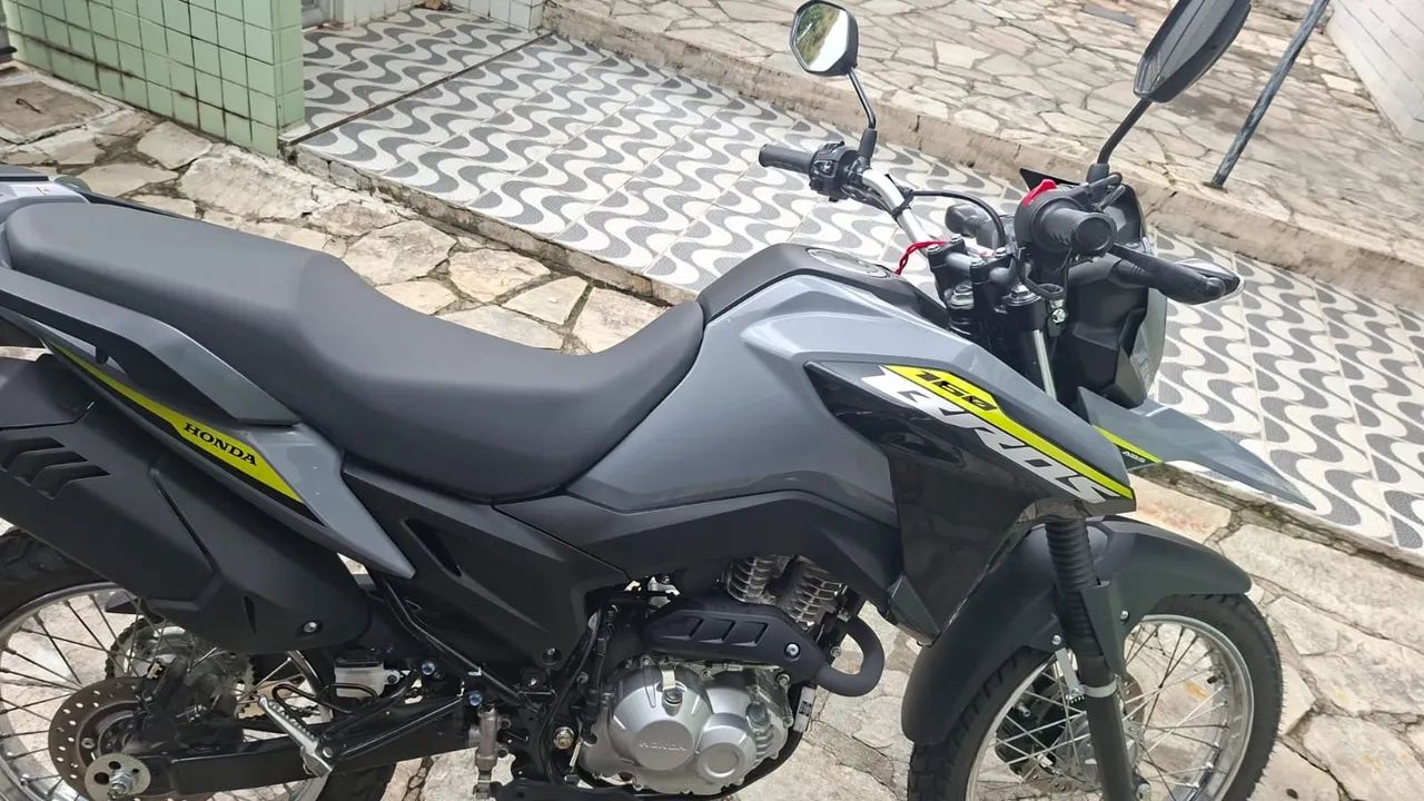 Vendo moto Broz com apenas 200 km  - Foto 4