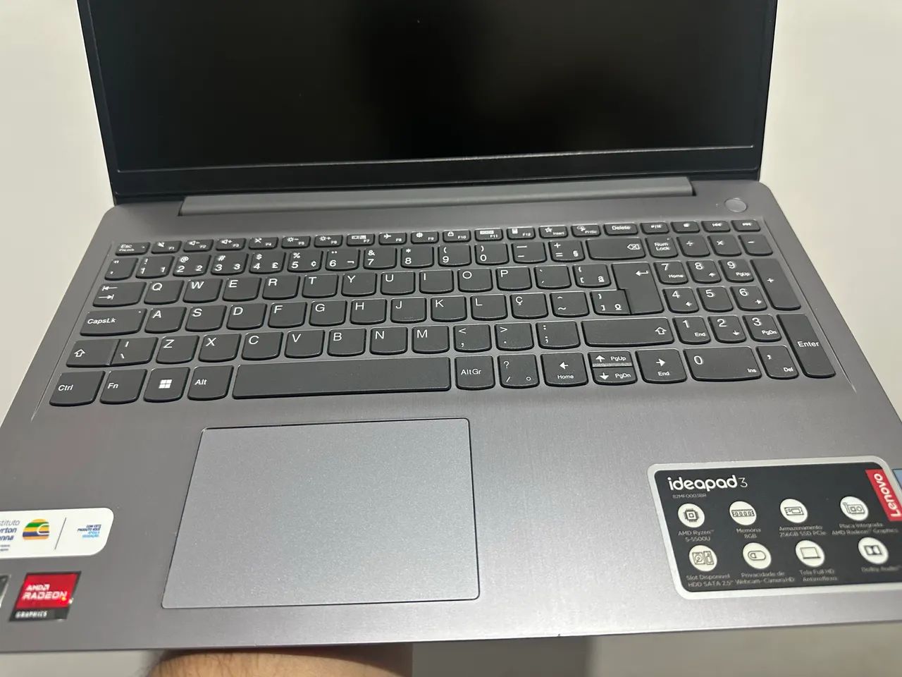 Notebook Lenovo (Novo praticamente)
