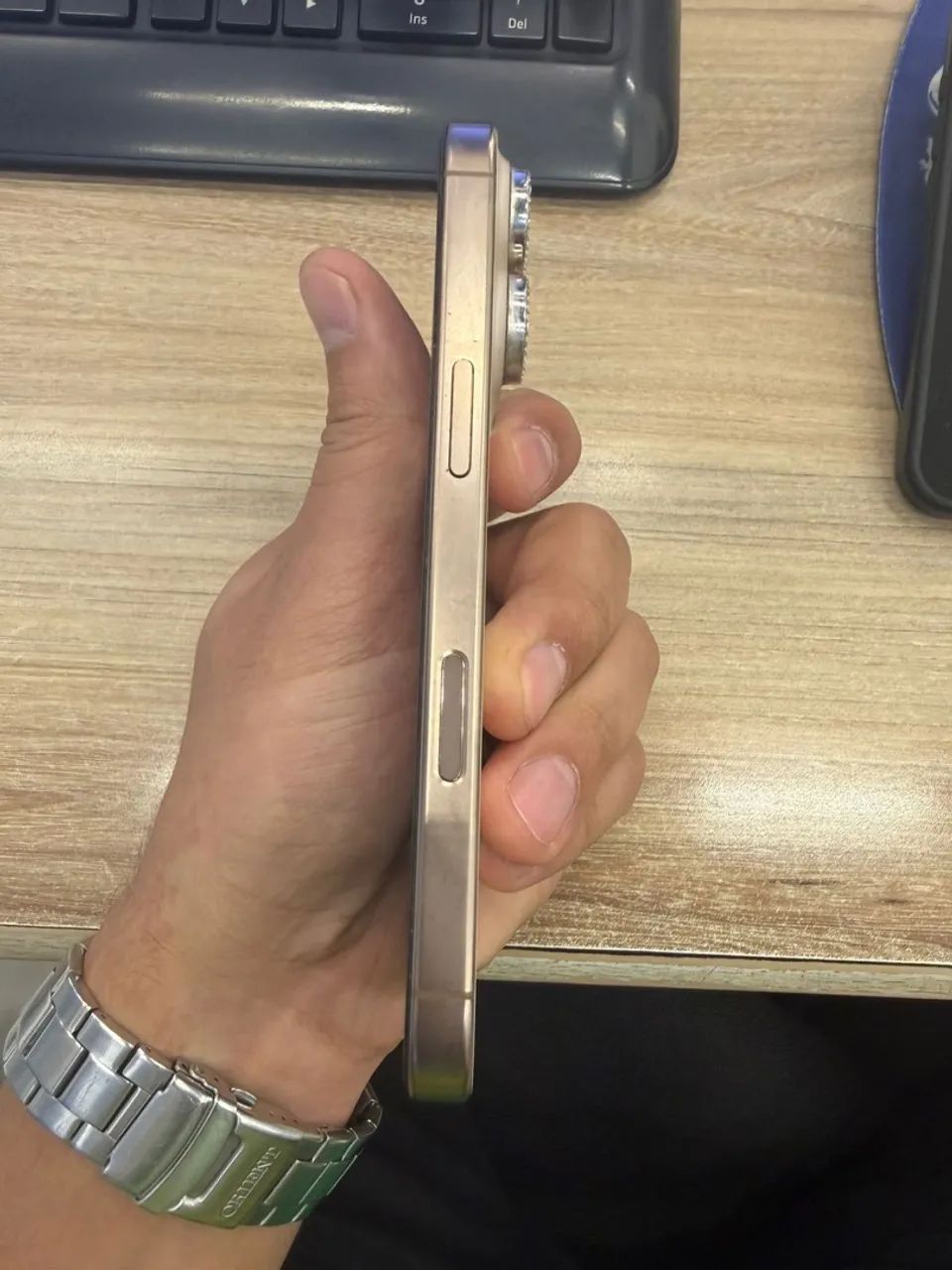iPhone  - Foto 2