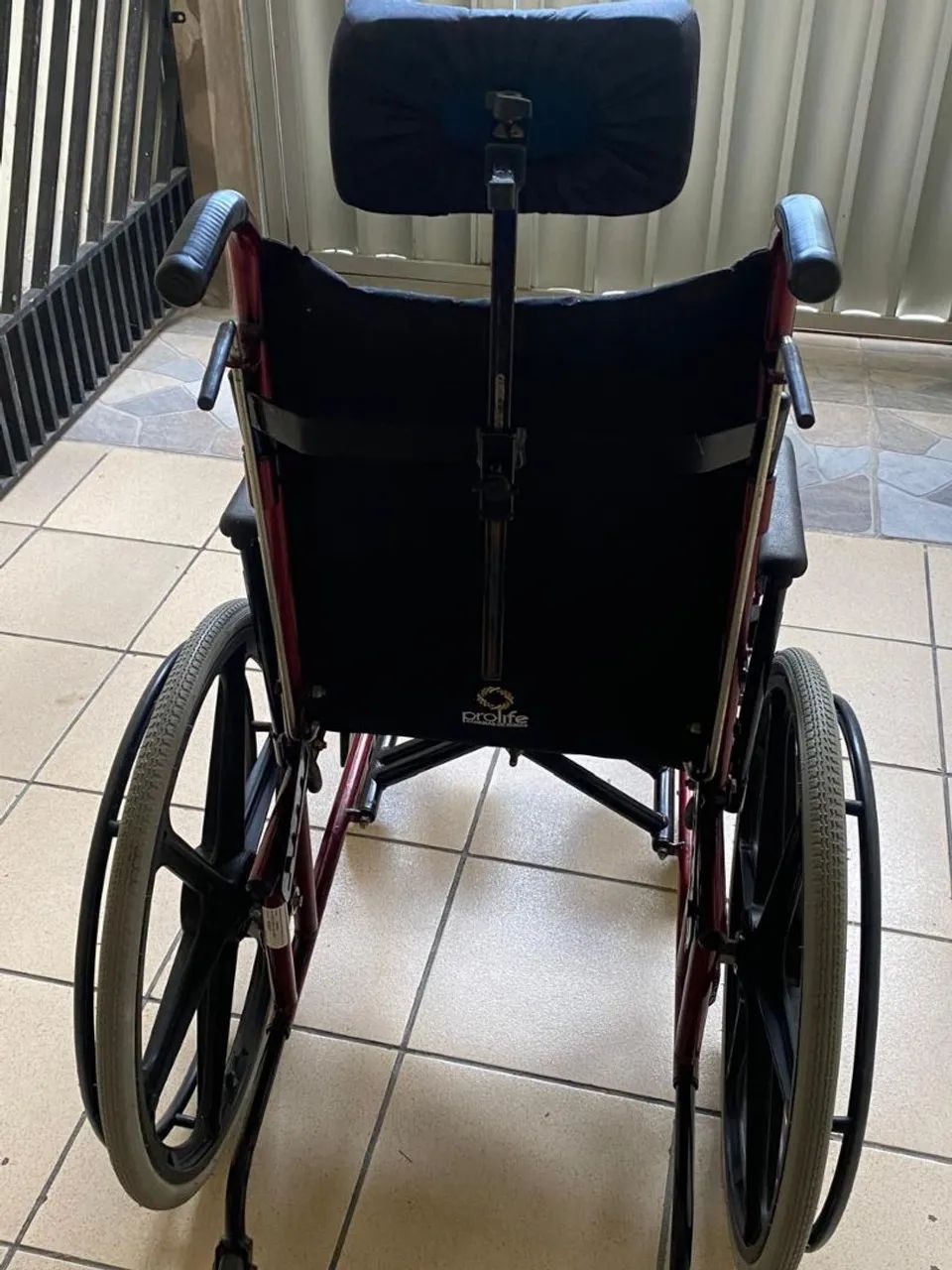 Cadeira de rodas - Foto 2