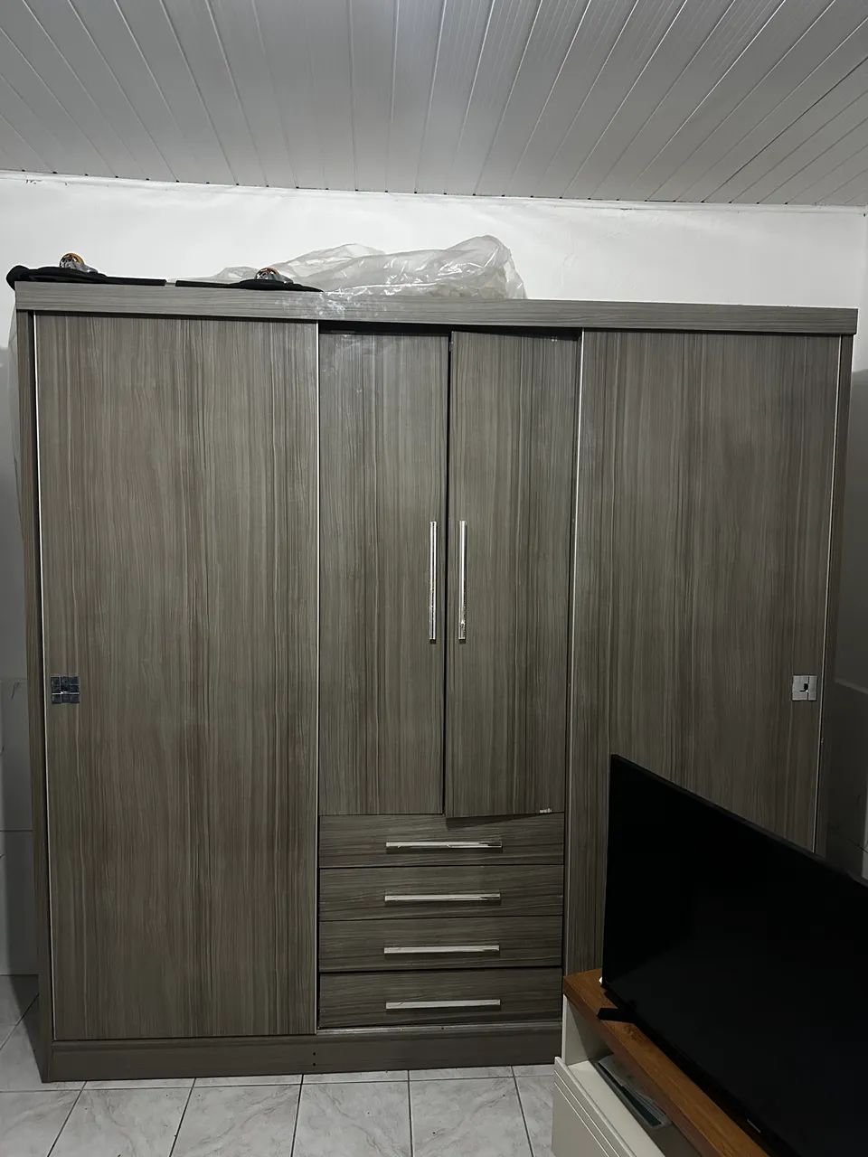 Guarda roupa casal  - Foto 5