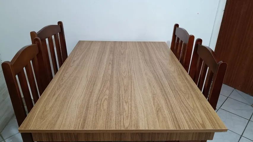 Mesa com cadeiras - Foto 5