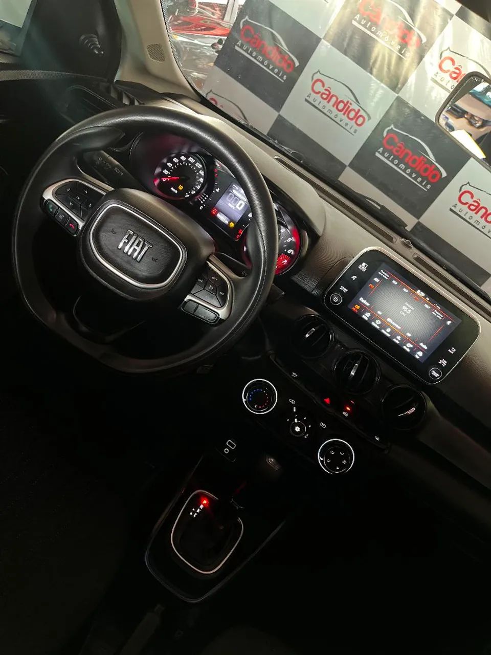 Fiat Cronos Drive 1.3 8V Flex Aut. 2023 - Foto 2