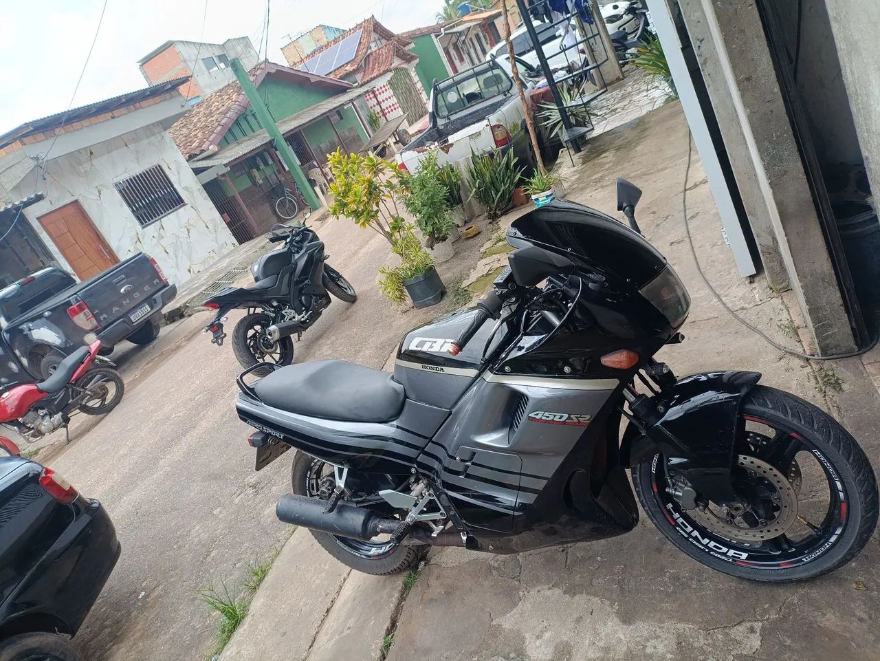 Vendo CBR 450 Sr restaurada  - Foto 4