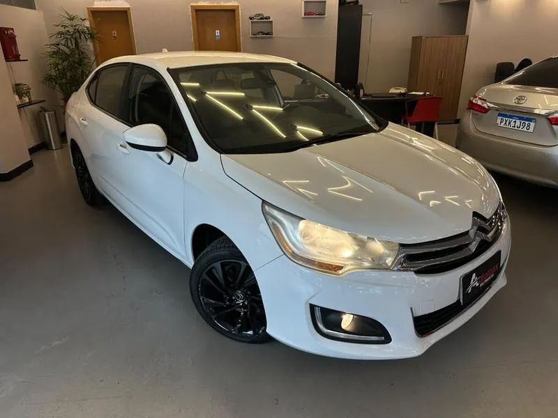 Citroën C4 C4 LOUNGE 100 Anos 1.6 16V TB Flex Aut. 2015