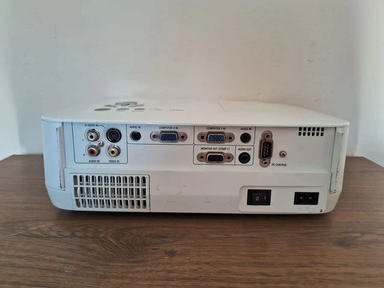 Projetor Nec NP405 (Com Defeito) - Foto 3