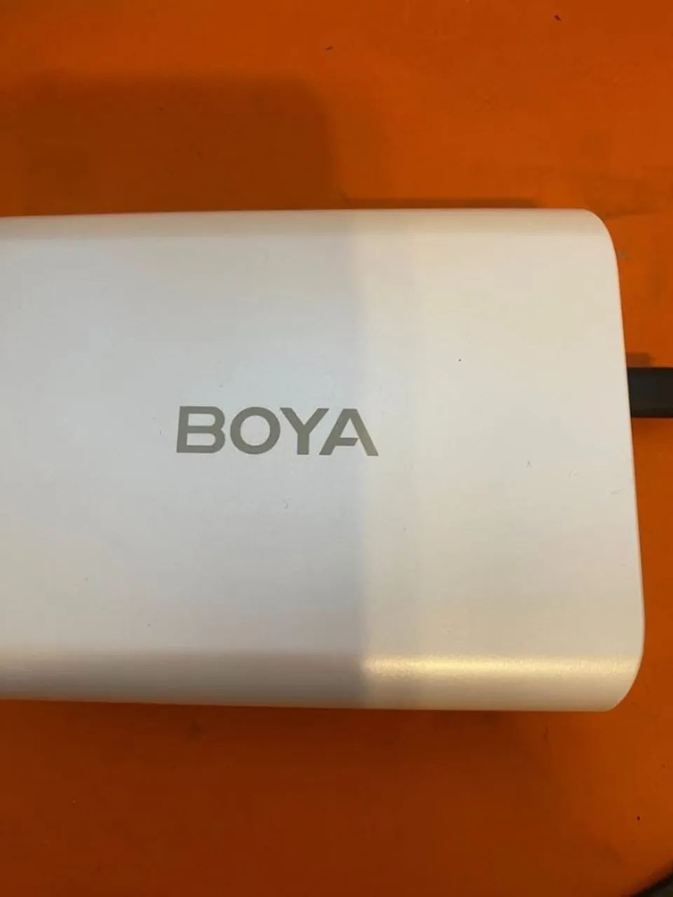 Kit Boya BY-XM6-S2 (Branco + Case de Carga) novo - Foto 2