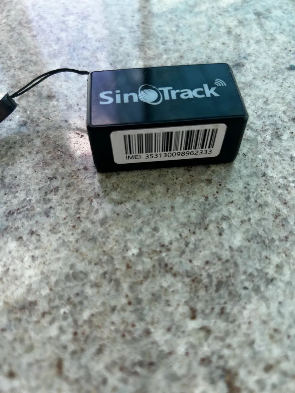 RASTREADOR GPS VEICULAR SINOTRACK - ST-901