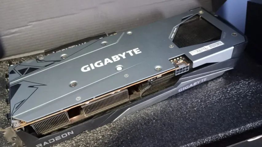 Placa de Vídeo Gigabyte RX7600 Gaming OC Triple Fan 8gb - Foto 4