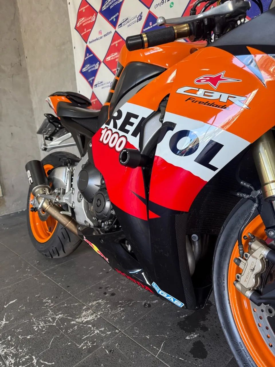 CBR 1000RR Fireblade - Foto 4