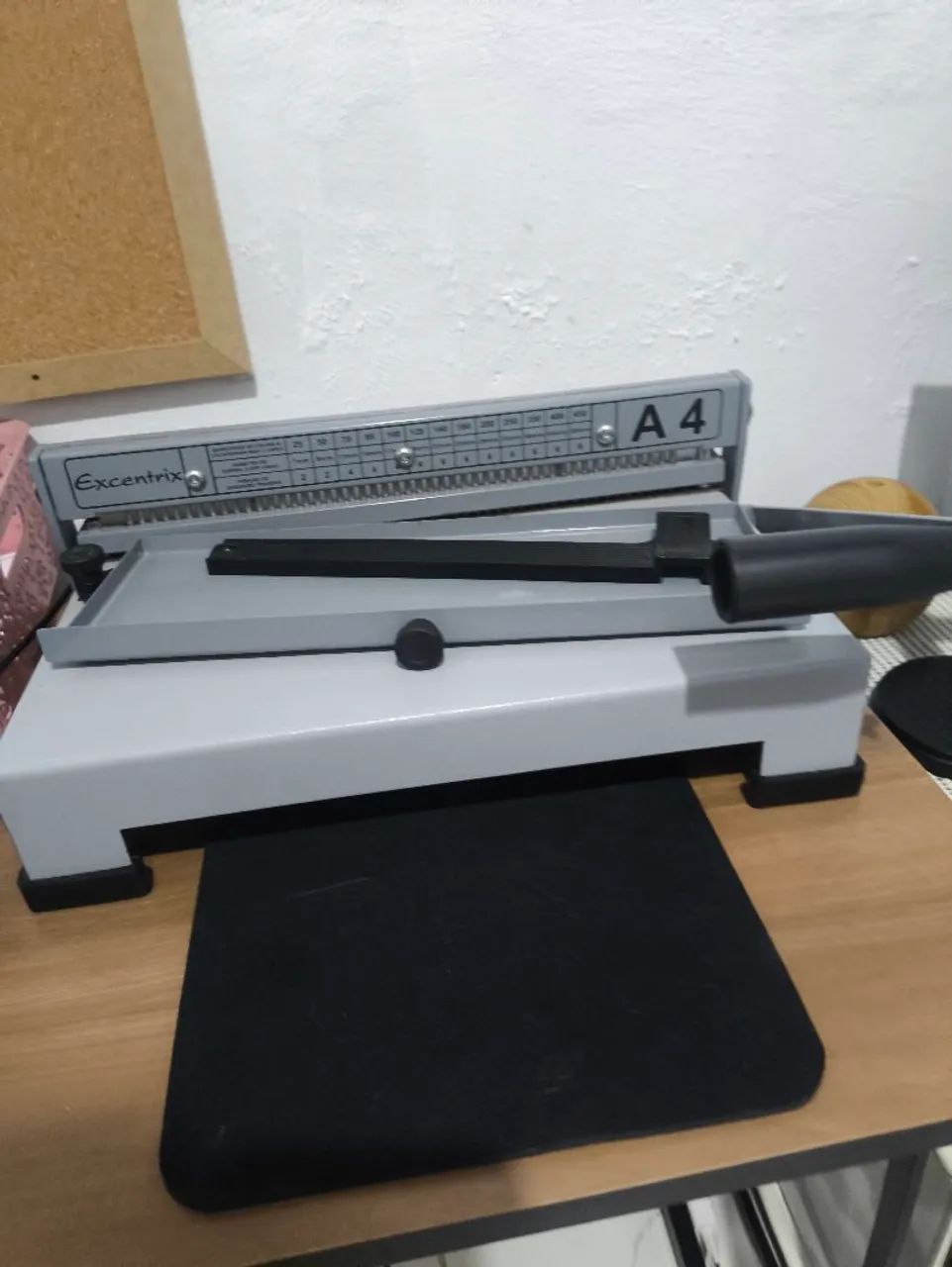 Encadernadora Excentrix A4 ? R$ 380 - Foto 2