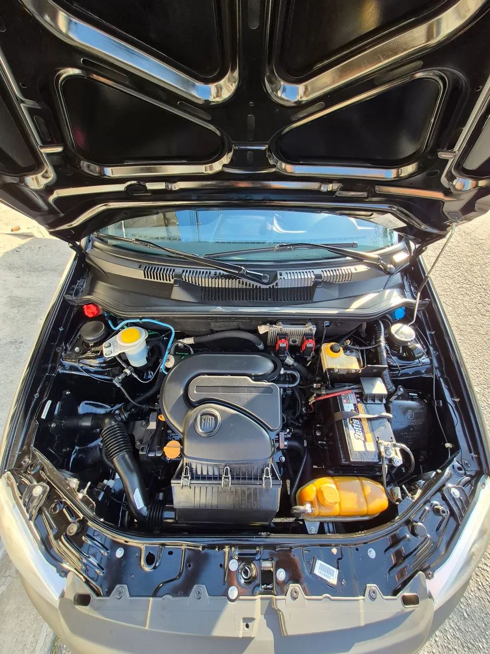 Fiat Strada Working Hard 1.4 Fire Flex 8V CD 2019 - Foto 2