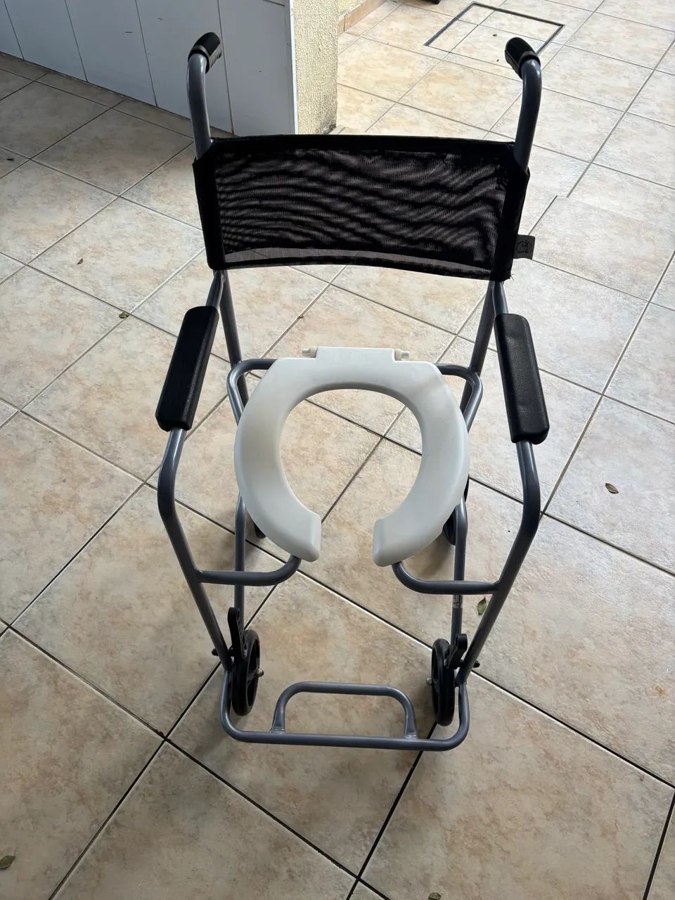 Cadeira de banho - Foto 2
