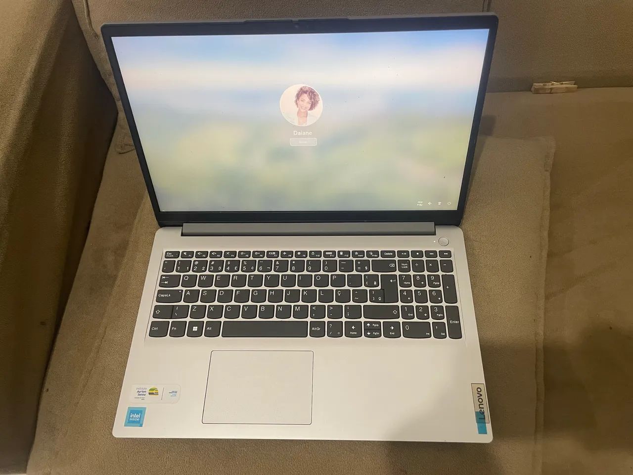 Notebook Lenovo 15,6 polegadas.  - Foto 3