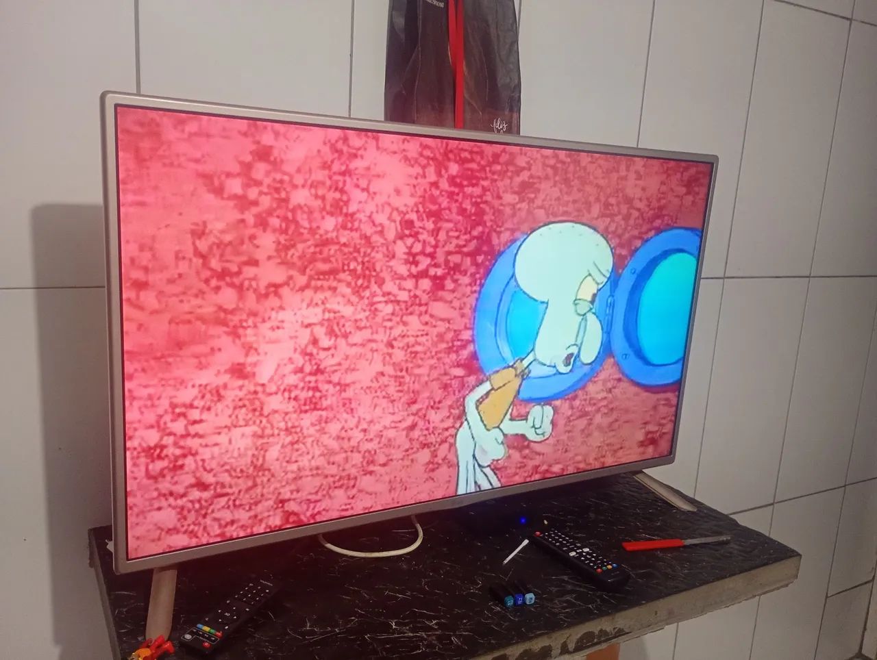 Vendo essa TV de de 43 polegadas - Foto 3