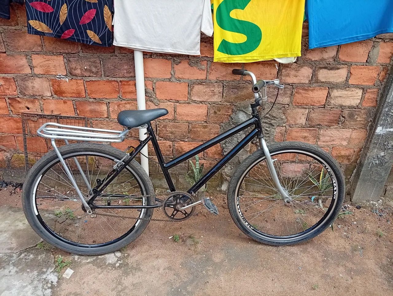 Vende se essas duas bicicleta uma Aro24 e outra Aro26  - Foto 4