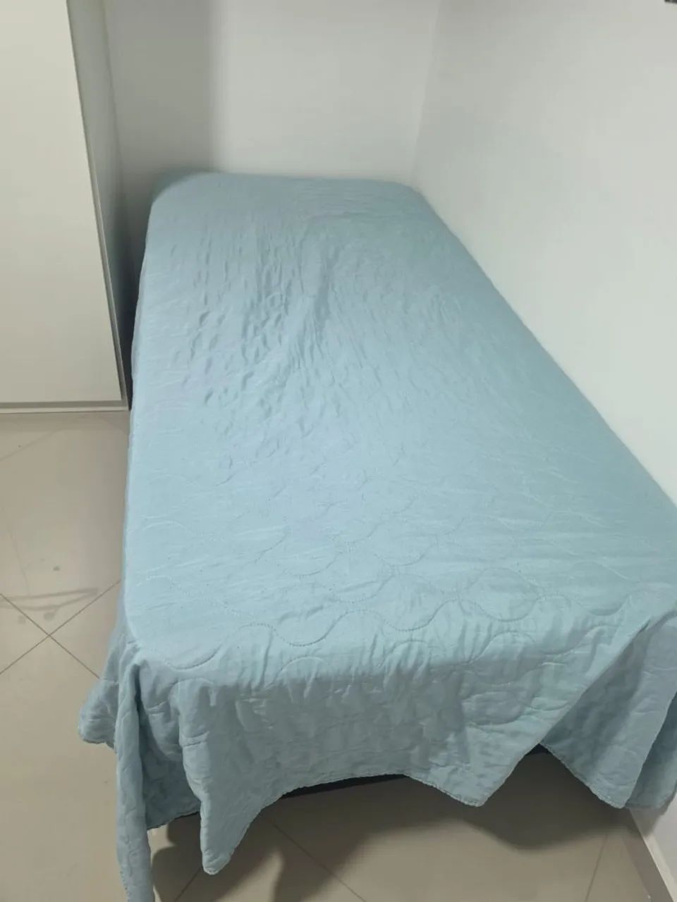 Cama box com colchão solteiro 