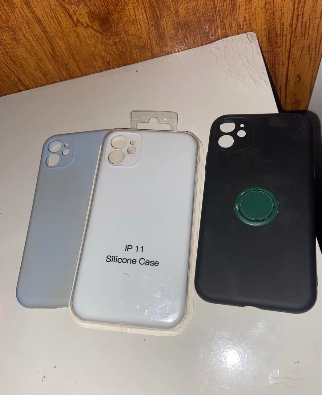 iPhone 11 64 GB + capinhas  - Foto 2