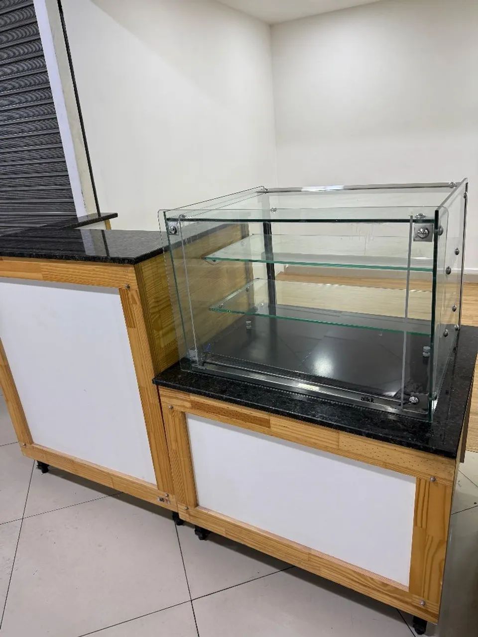 BALCÃO REFRIGERADO ALKIT COM VITRINE EXPOSITORA  - Foto 3