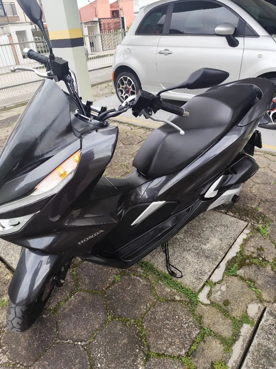 Vendo PCX única dona - Foto 2