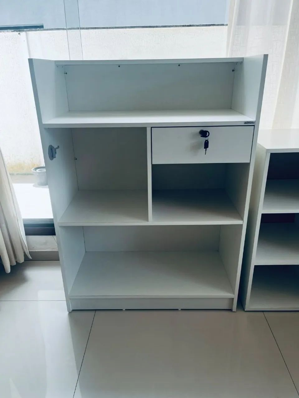 Balcão comercial apropriado para caixa