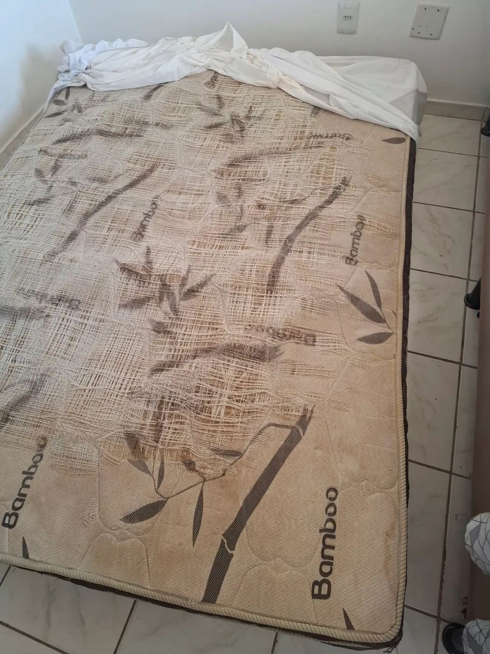 Colchão de casal - Usado - Foto 4