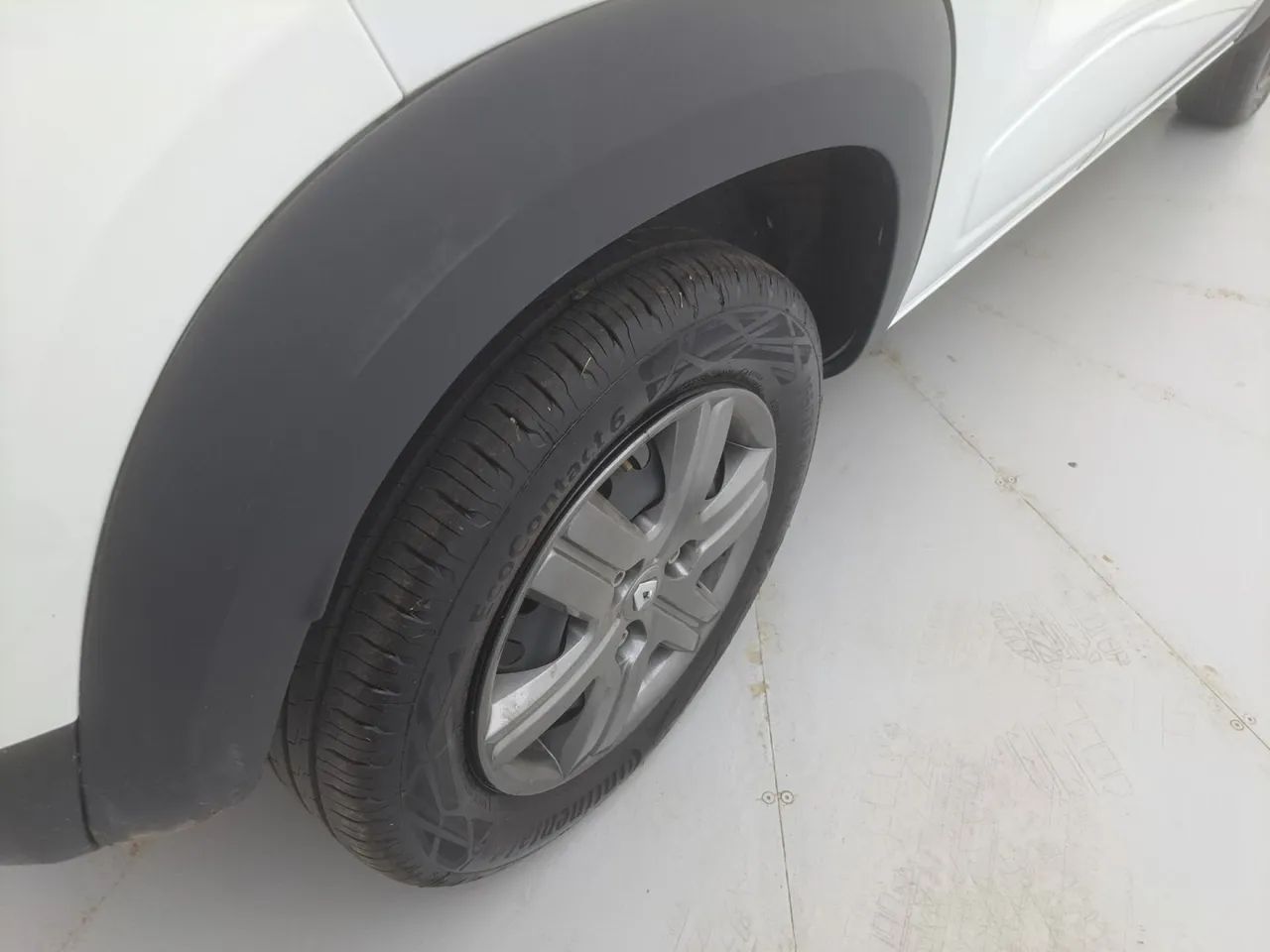 Renault Kwid 1.0 Zen, foto 14 de 18