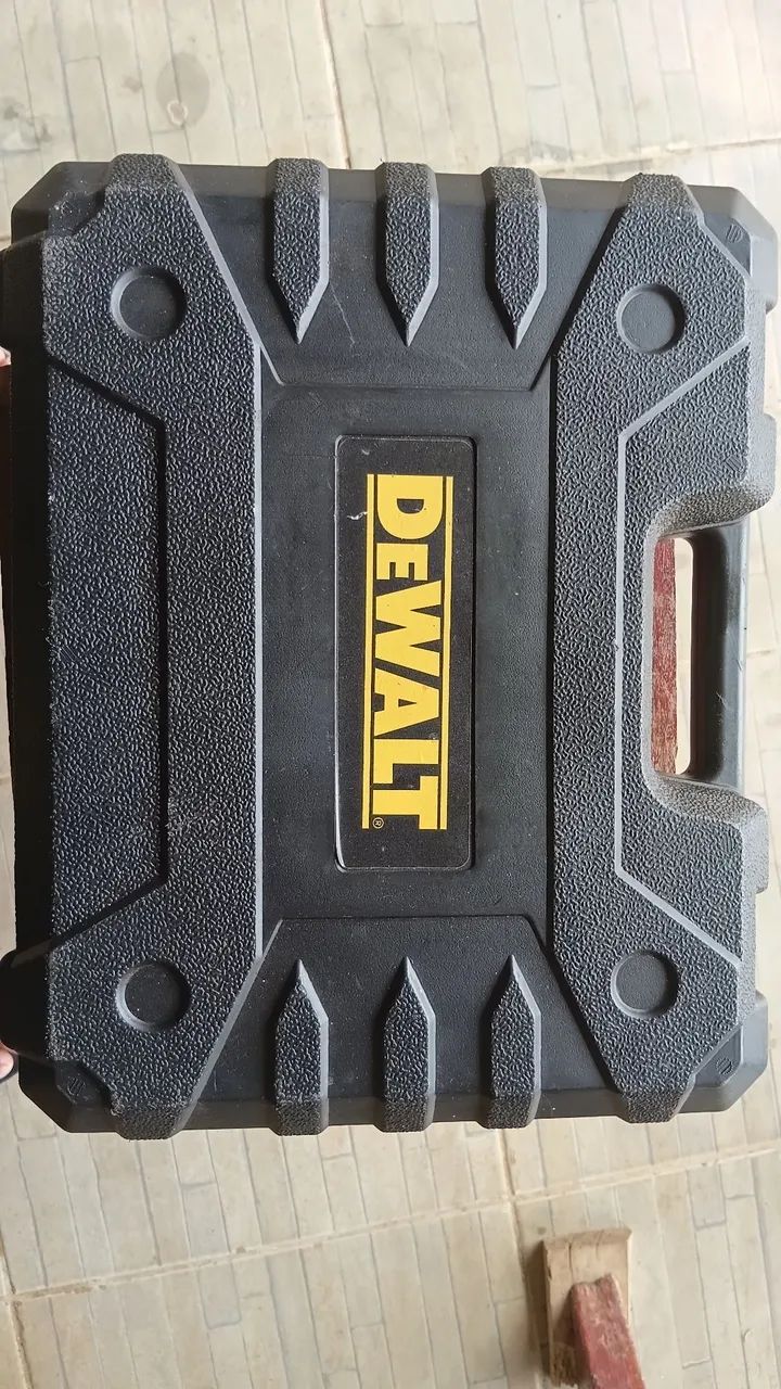 Chave de impacto Dewalt - Foto 2