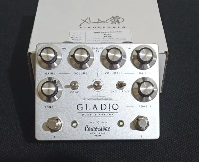 Pedal para guitarra Gladio Cornerstone Double Preamp - Handmade