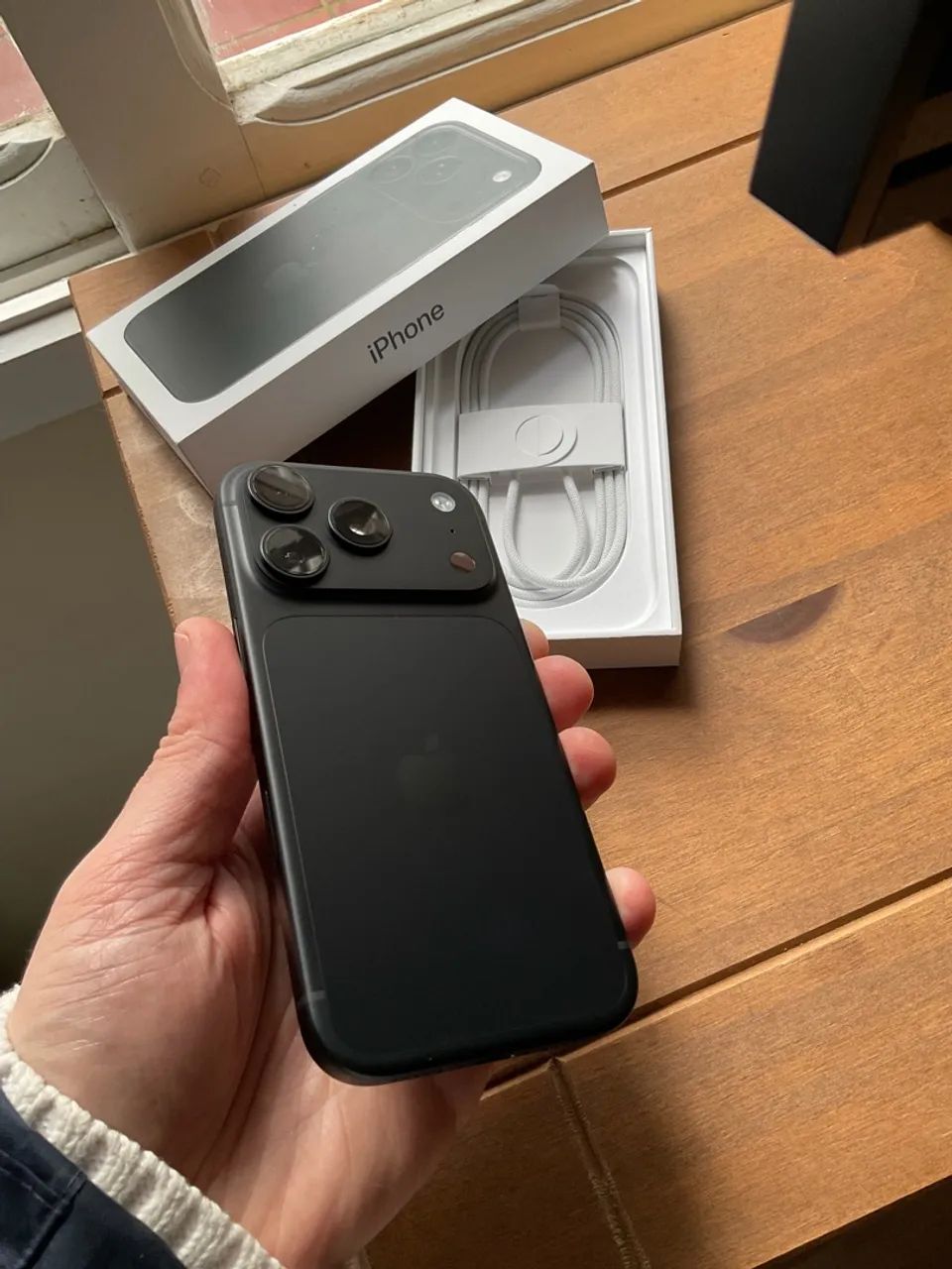 iPhone 18 Pro - preto 256 gb  - Foto 2