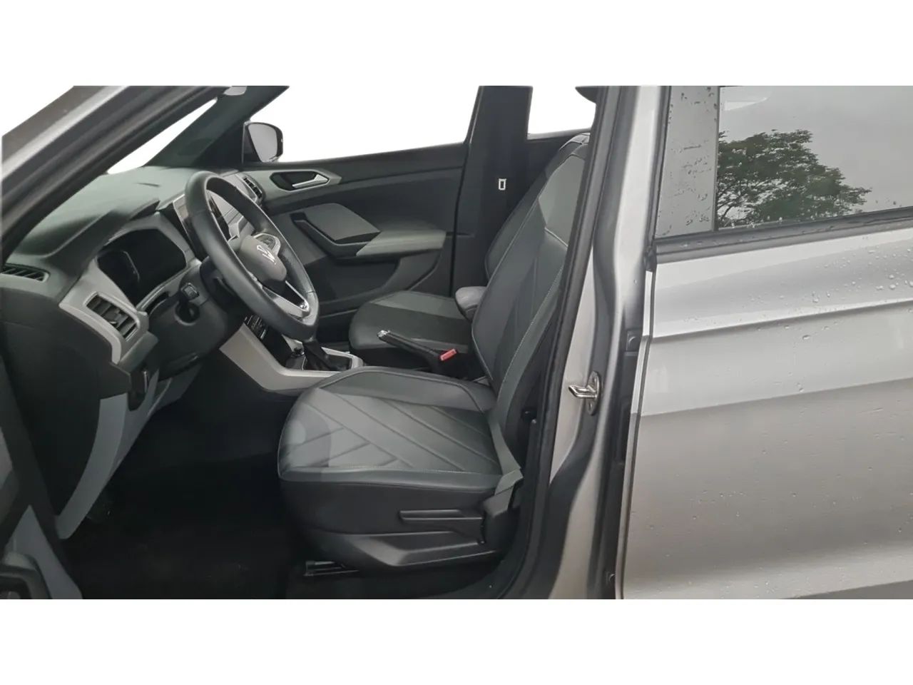 Volkswagen T-Cross Comfortline 1.0 TSI Flex 5P Aut., foto 10 de 17