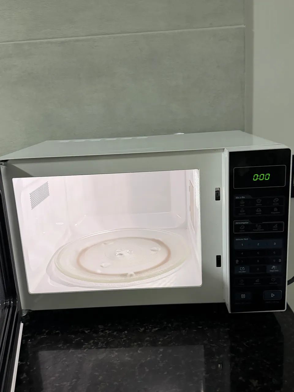 Microondas Midea - Foto 3