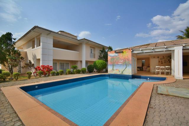 Casa na qi 01 do lago sul