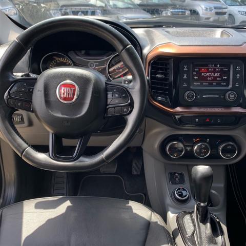 Fiat toro 2016/2017 2.0 16v turbo diesel volcano 4wd automático - Foto 5