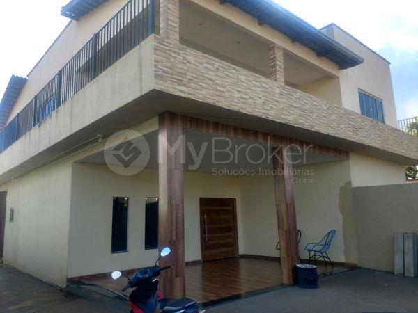Casa sobrado com 6 quartos - Bairro Setor Central em Palmeiras de Goiás - Foto 2