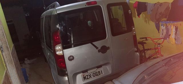 ACEITO PROPOSTA Fiat doblo 1.4 8 valvulas vendo ou troco ano 2011 - Foto 2