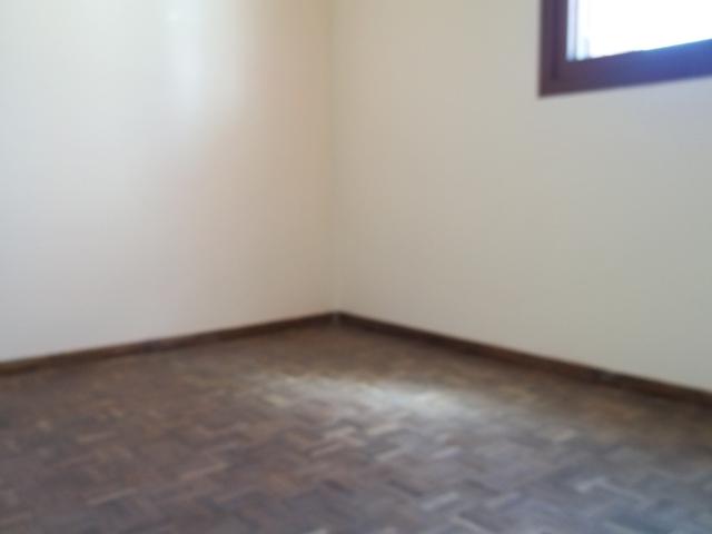Apartamento dois dormitórios c/sacada grande, Fragata/Guabiroba - Foto 8