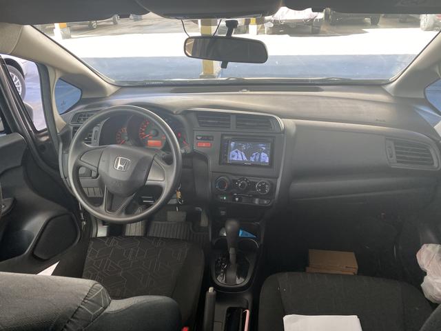 BAIXEI! Honda FIT AUT promoção ! 46.990AV única dona! 52.000km entrada 27.990 + parc 688 - Foto 3