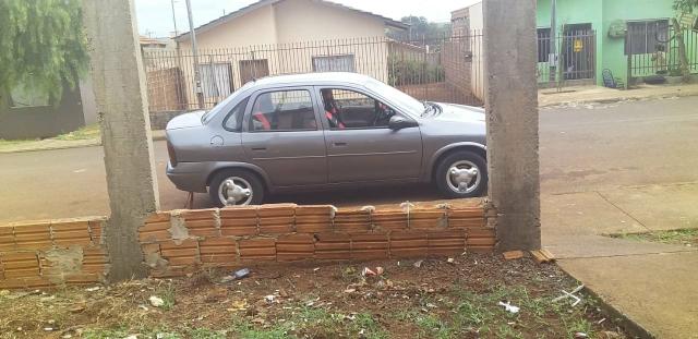 Vendo corsa sedan 1.6