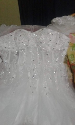 Vestido de noiva princesa com calda - Foto 3