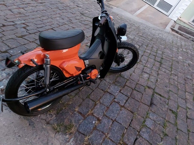 HONDA DREAM CUSTOMIZADA CHOOPER RACE CAFE