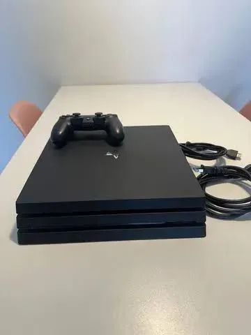 Playstation 4 Pro Usado