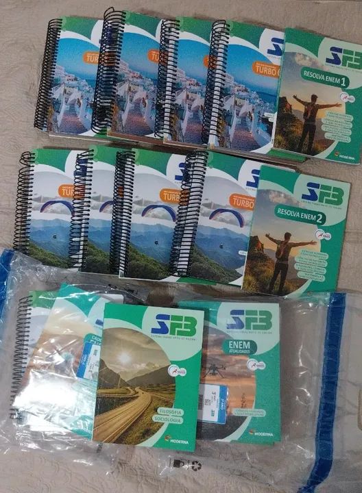 Farias Brito 3o ano - APOSTILAS NOVAS ZERADAS