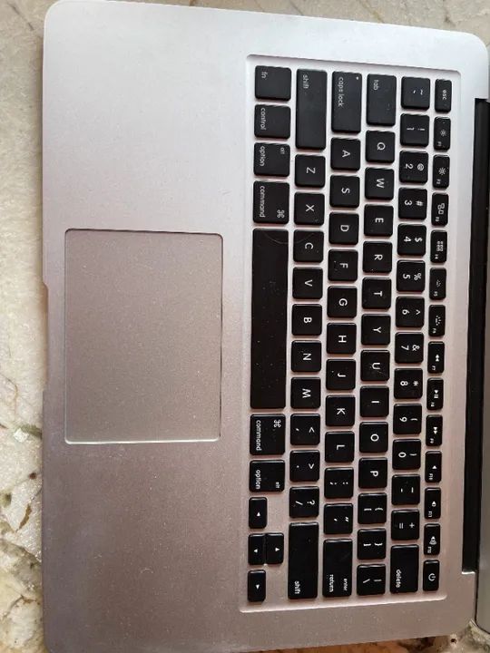Macbook Air 13.3" Cinza, com Mouse Apple Branco - Foto 5